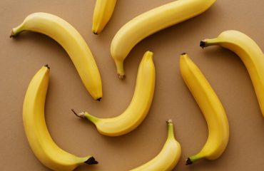 A Influência dos Juros Reais e da Inflação no Poder de Compra Uma Lição com Bananas