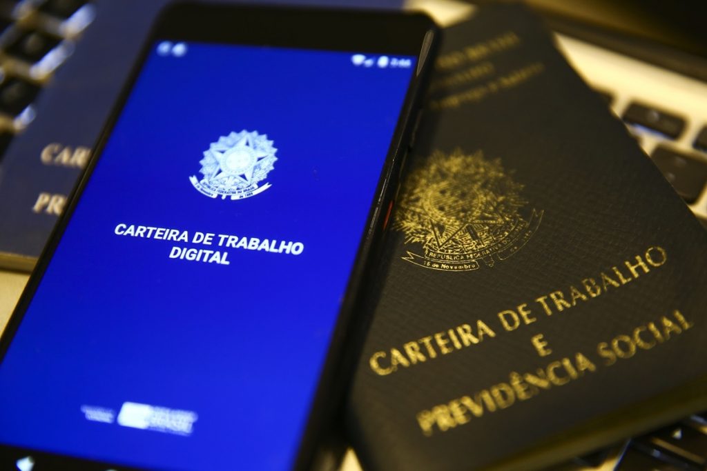 Crédito consignado para CLT